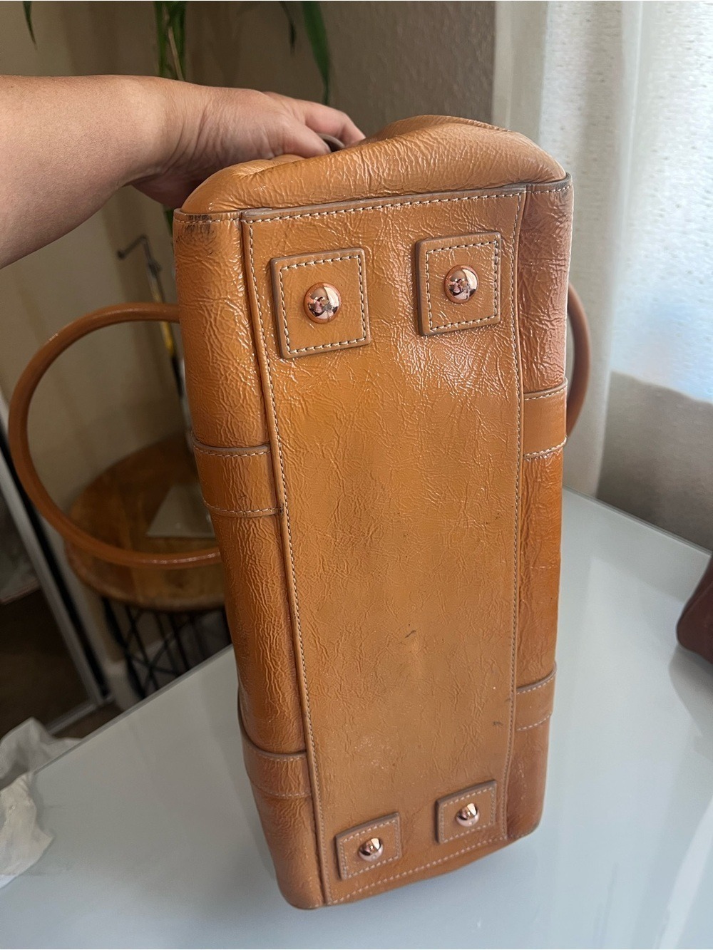 MULBERRY GLOSSY WRINKLED PATENT WARM CARAMEL/TAN LEATHER BAYSWATER - Picture 11 of 16